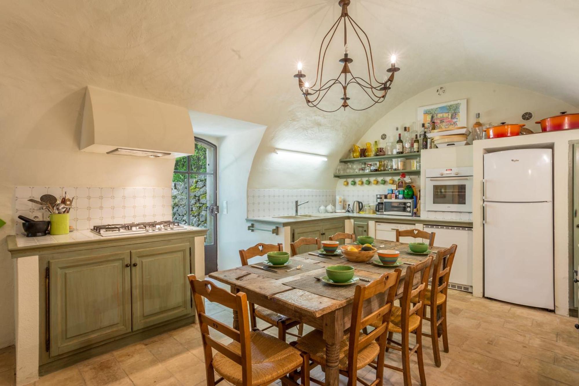 La Maison Des Artistes Ménerbes Esterno foto