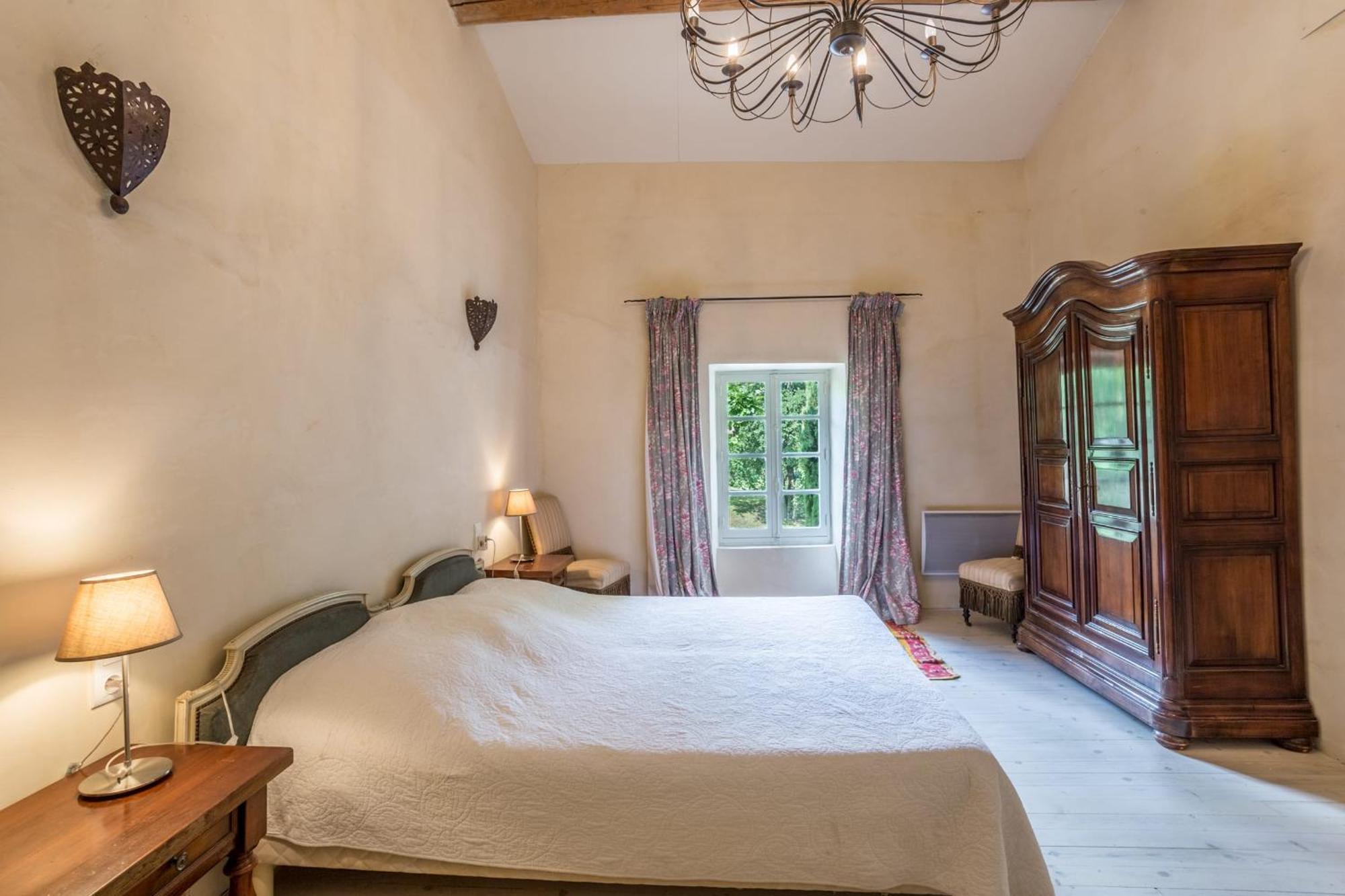 La Maison Des Artistes Ménerbes Esterno foto