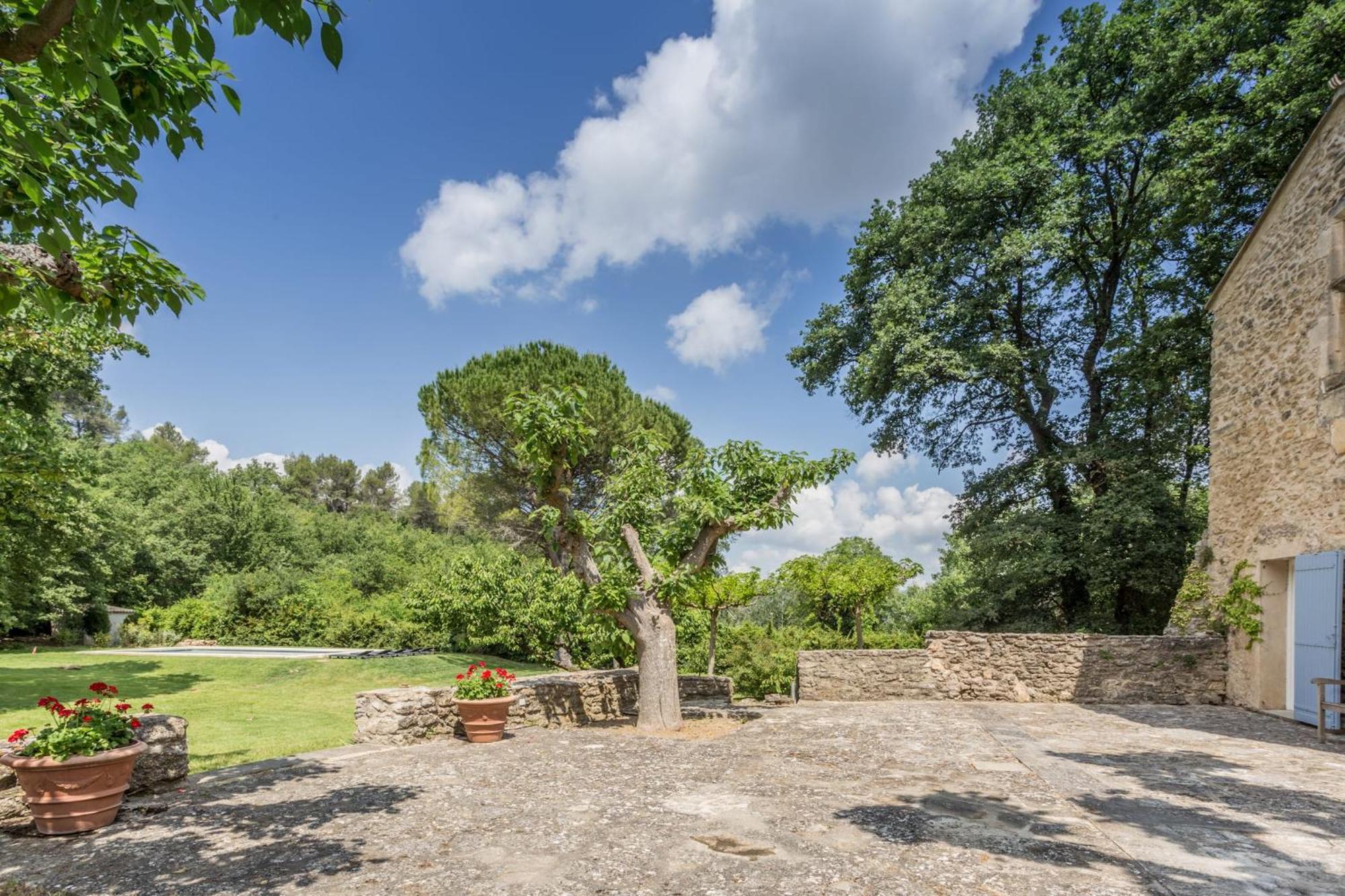 La Maison Des Artistes Ménerbes Esterno foto