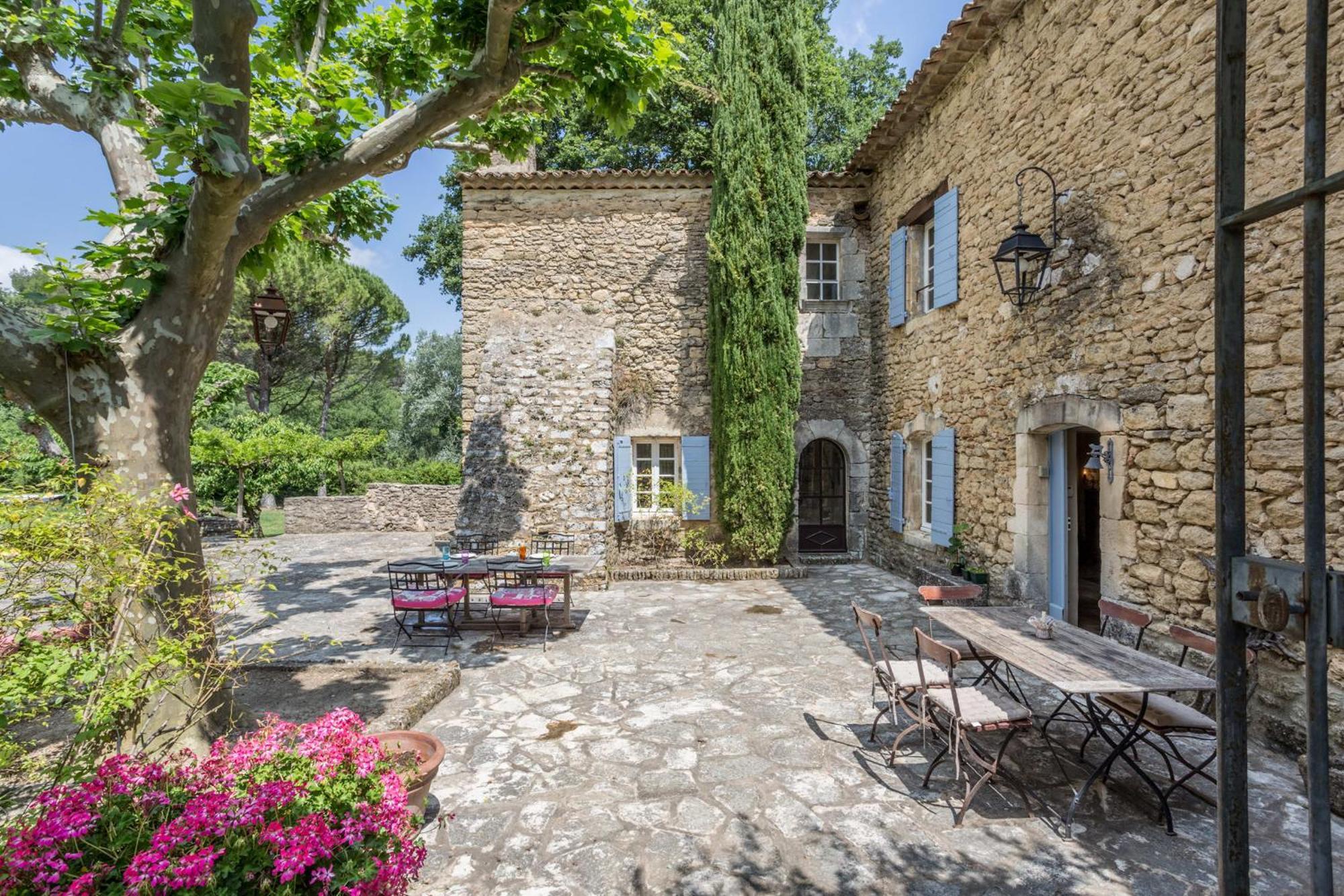 La Maison Des Artistes Ménerbes Esterno foto